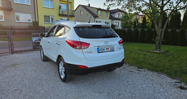 Hyundai ix35 cena 45800 przebieg: 168000, rok produkcji 2013 z Przasnysz małe 631